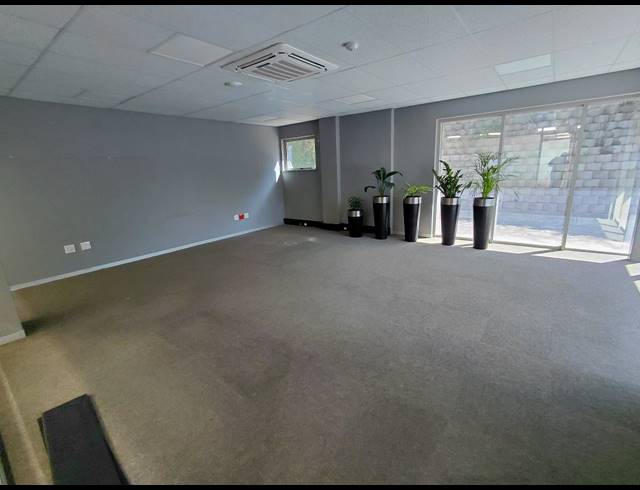 2,002M² OFFICE TO LET IN WATERFALL